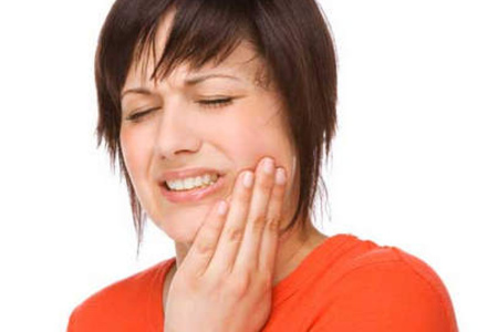 Болит зуб после лечения кариеса. Что делать?