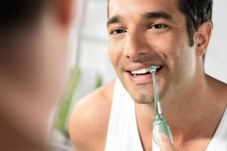 Уход за полостью рта после имплантации зубов